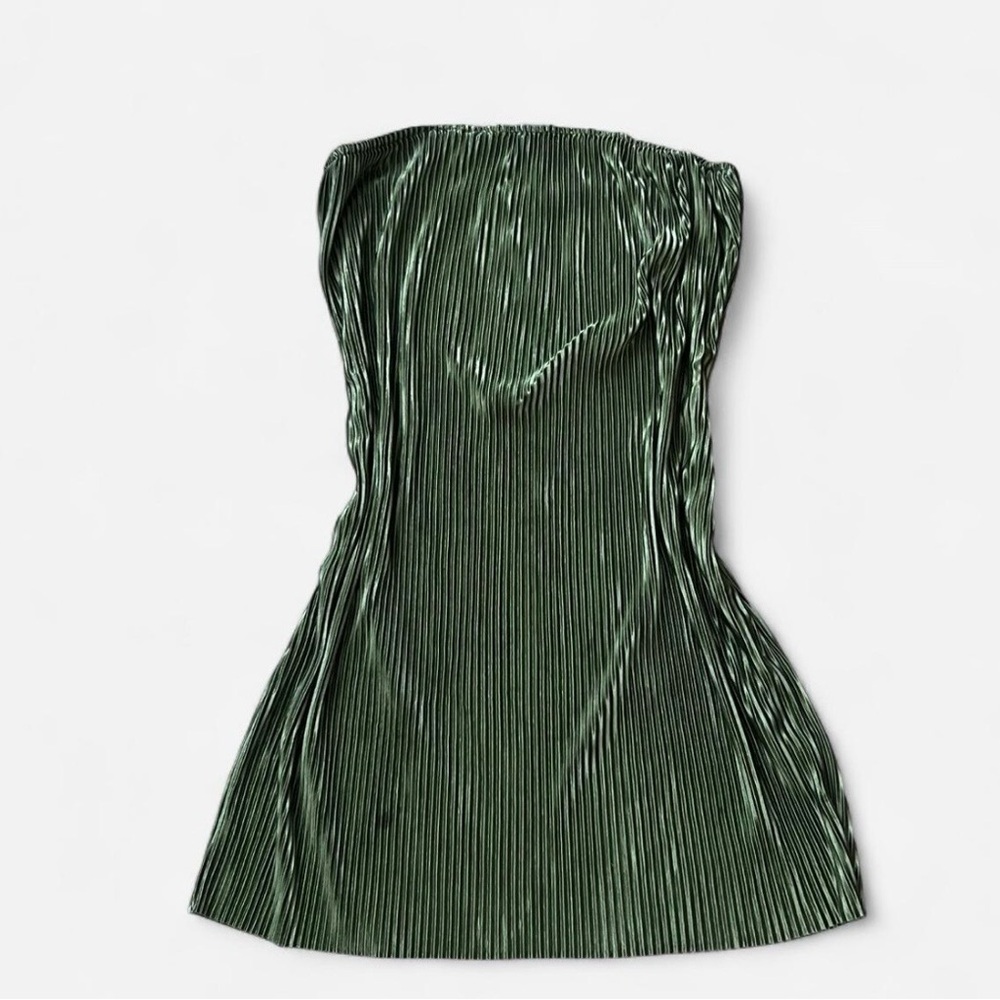 Elegant Green Strapless Dress
